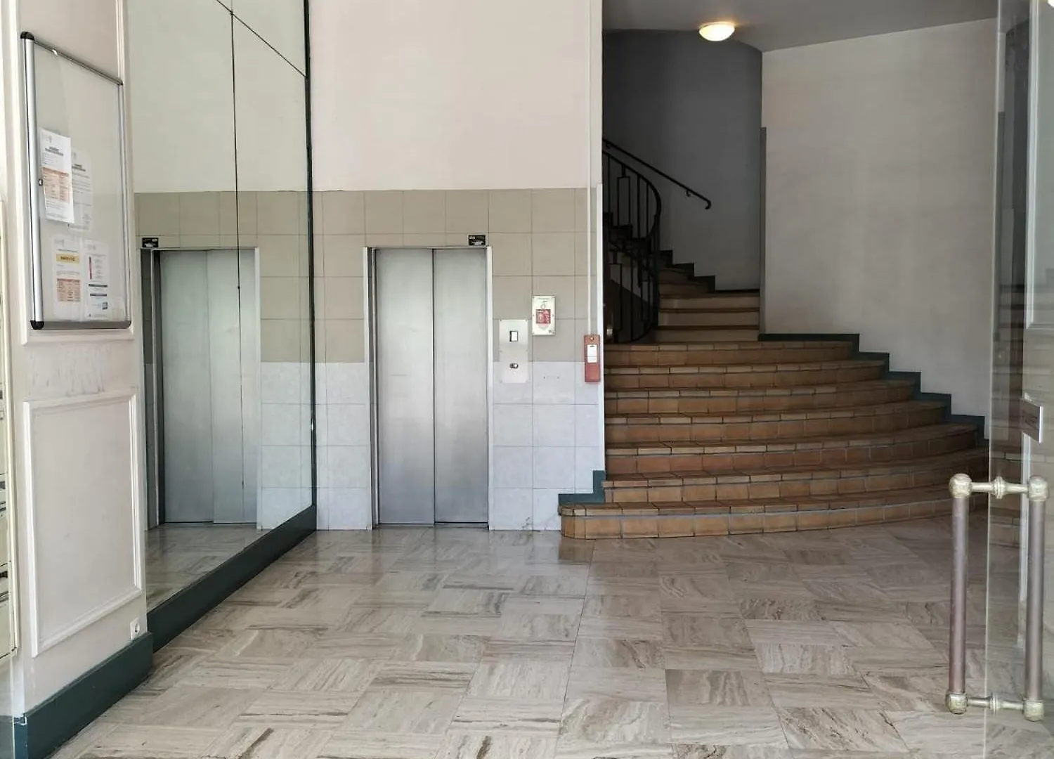 Le Freyssinet - Studio Avec Coin Nuit A Toulouse Apartman